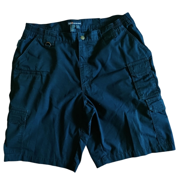 5.11 Tactical Cargo Shorts - Picture 1 of 6